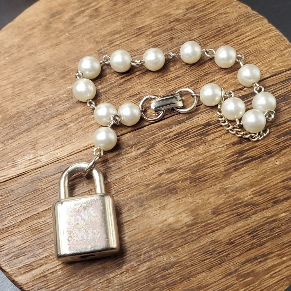 B0507 I love you lock pearl bracelet 💖 vintage